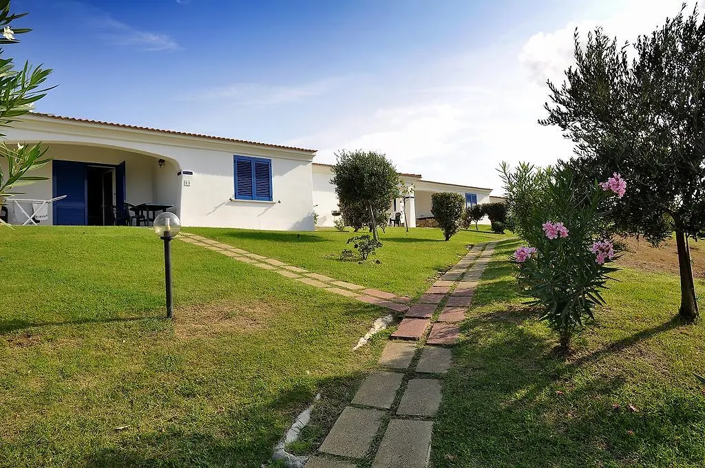 Residenze Mare E Pineta Aparthotel Budoni