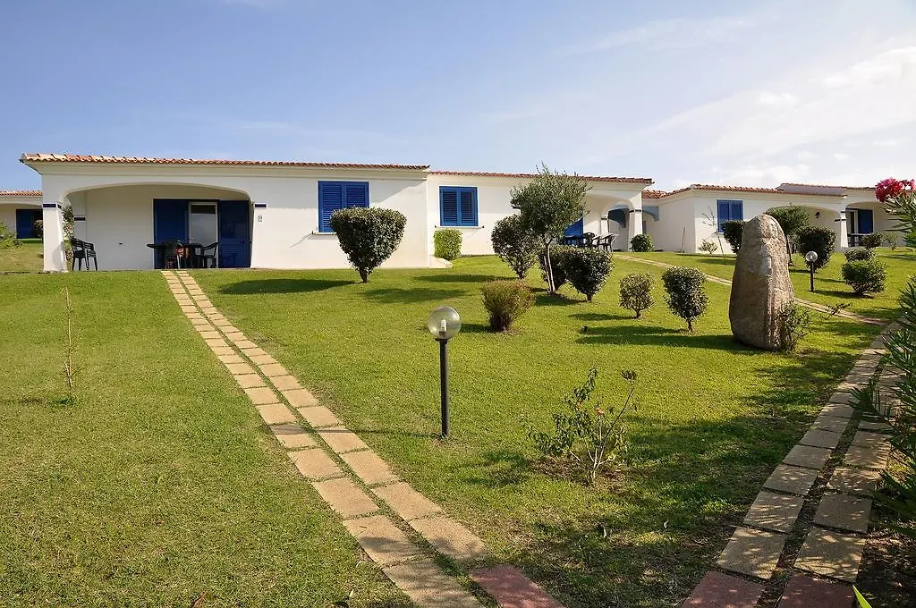Residenze Mare E Pineta Aparthotel Budoni