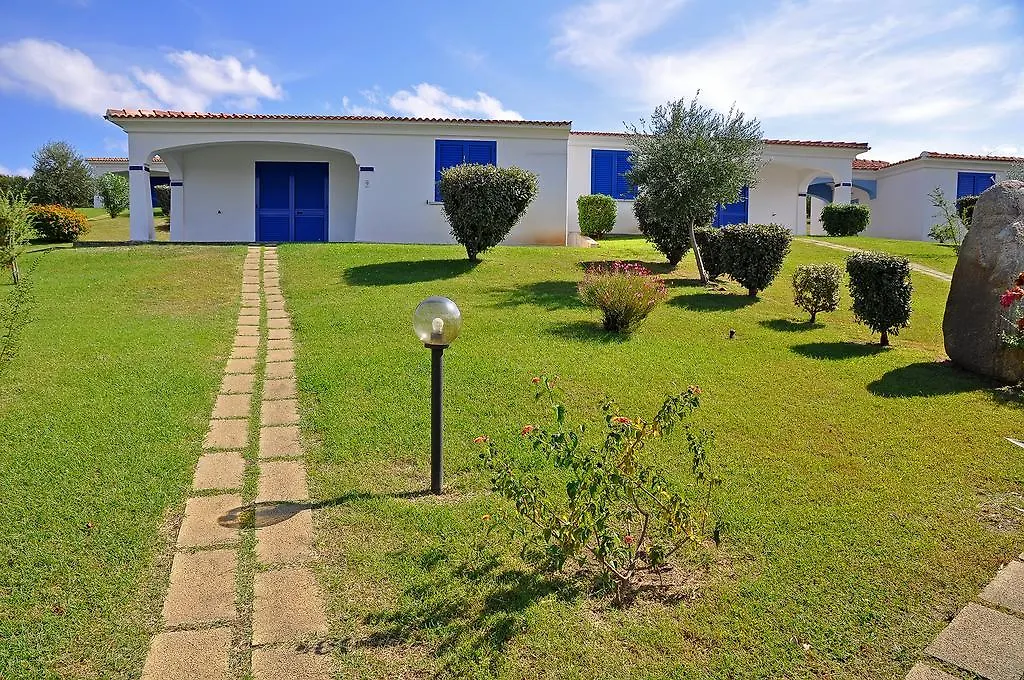 Residenze Mare E Pineta Aparthotel Budoni