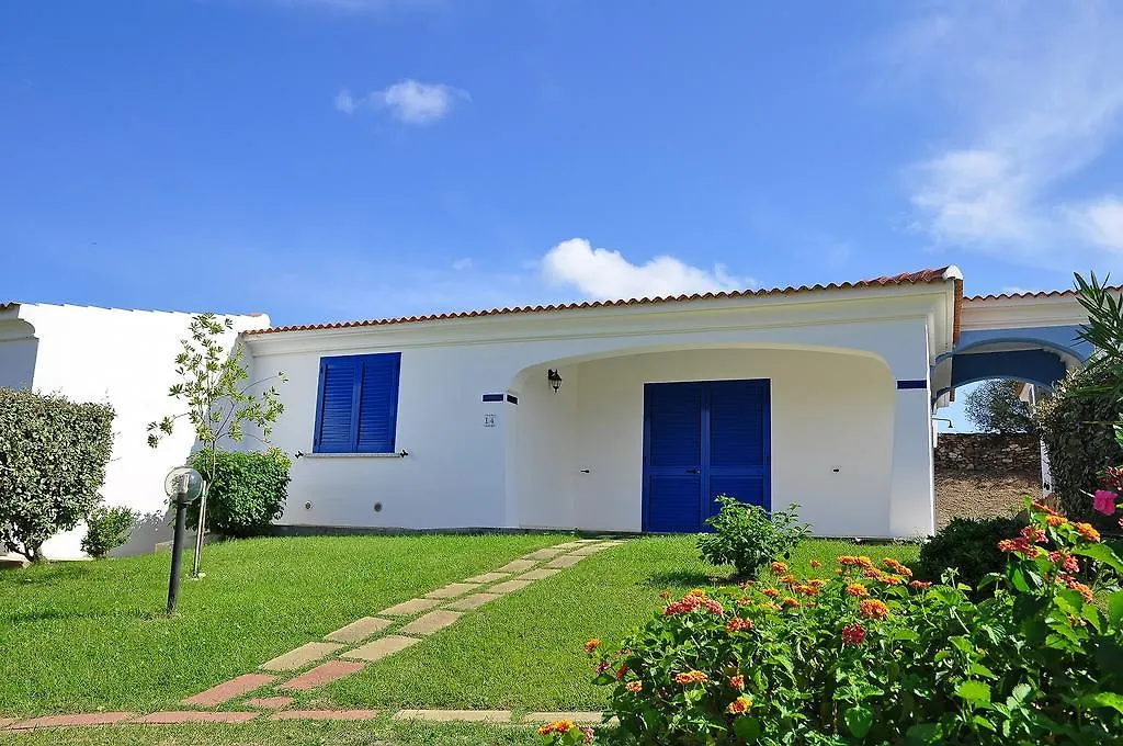 Residenze Mare E Pineta Aparthotel Budoni