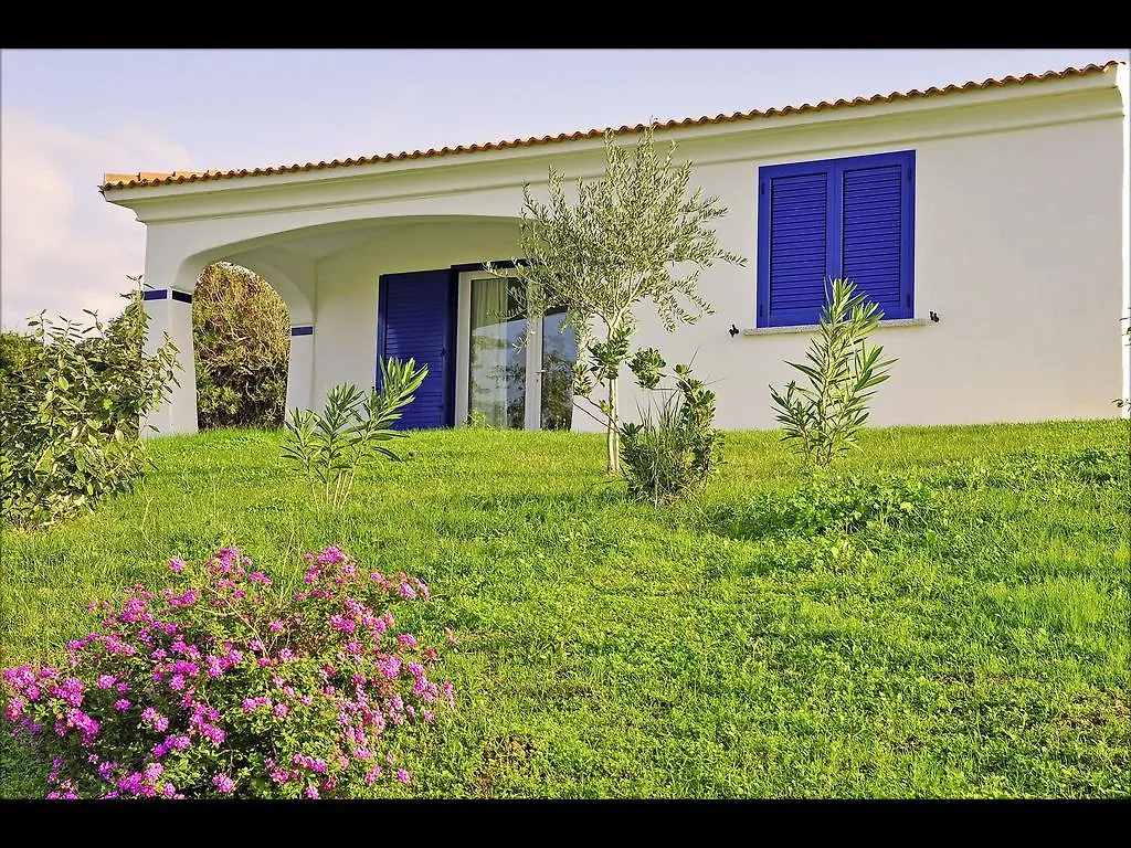 Residenze Mare E Pineta Aparthotel Budoni