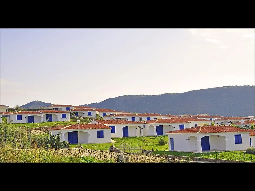 Residenze Mare E Pineta Aparthotel Budoni