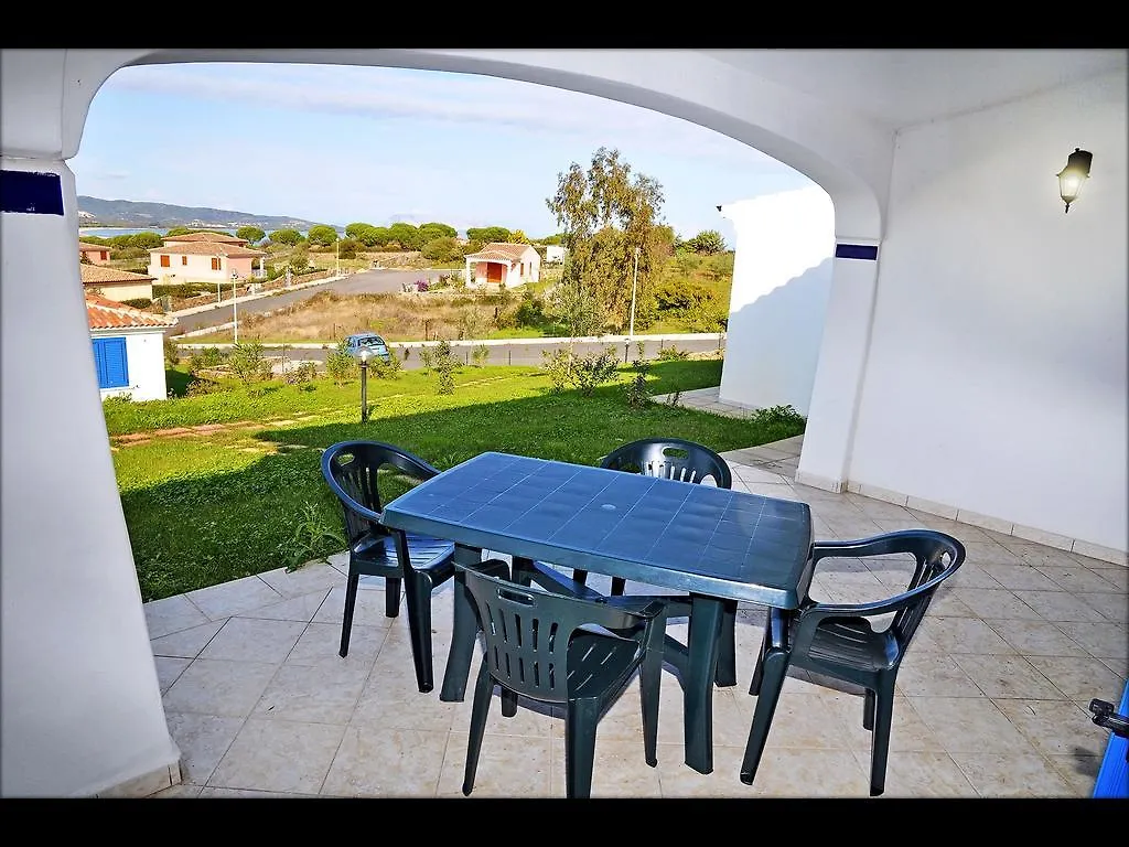 Residenze Mare E Pineta Aparthotel Budoni