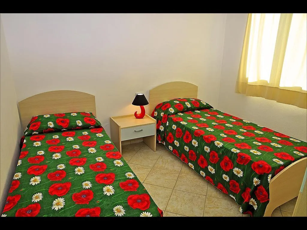 Residenze Mare E Pineta Aparthotel Budoni